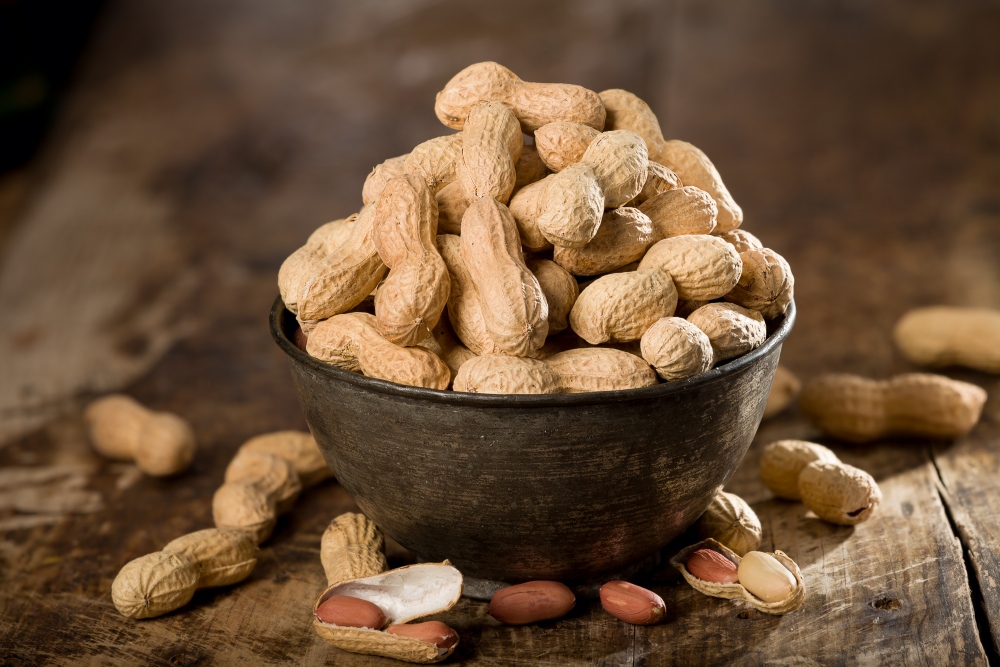 bowl of shelled peanuts